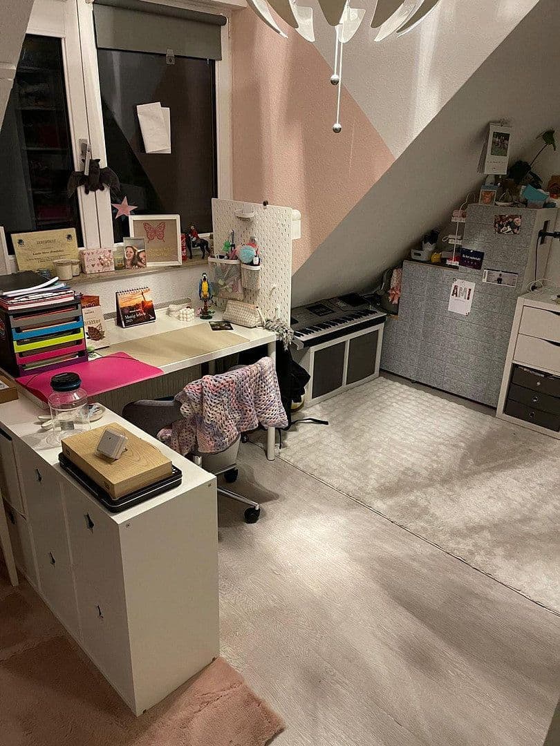 Pronájem bytu 4+1 97 m², Wuppertal, Severní Porýní-Vestfálsko Pronájem bytu 4+1 97 m², Wuppertal, Severní Porýní-Vestfálsko