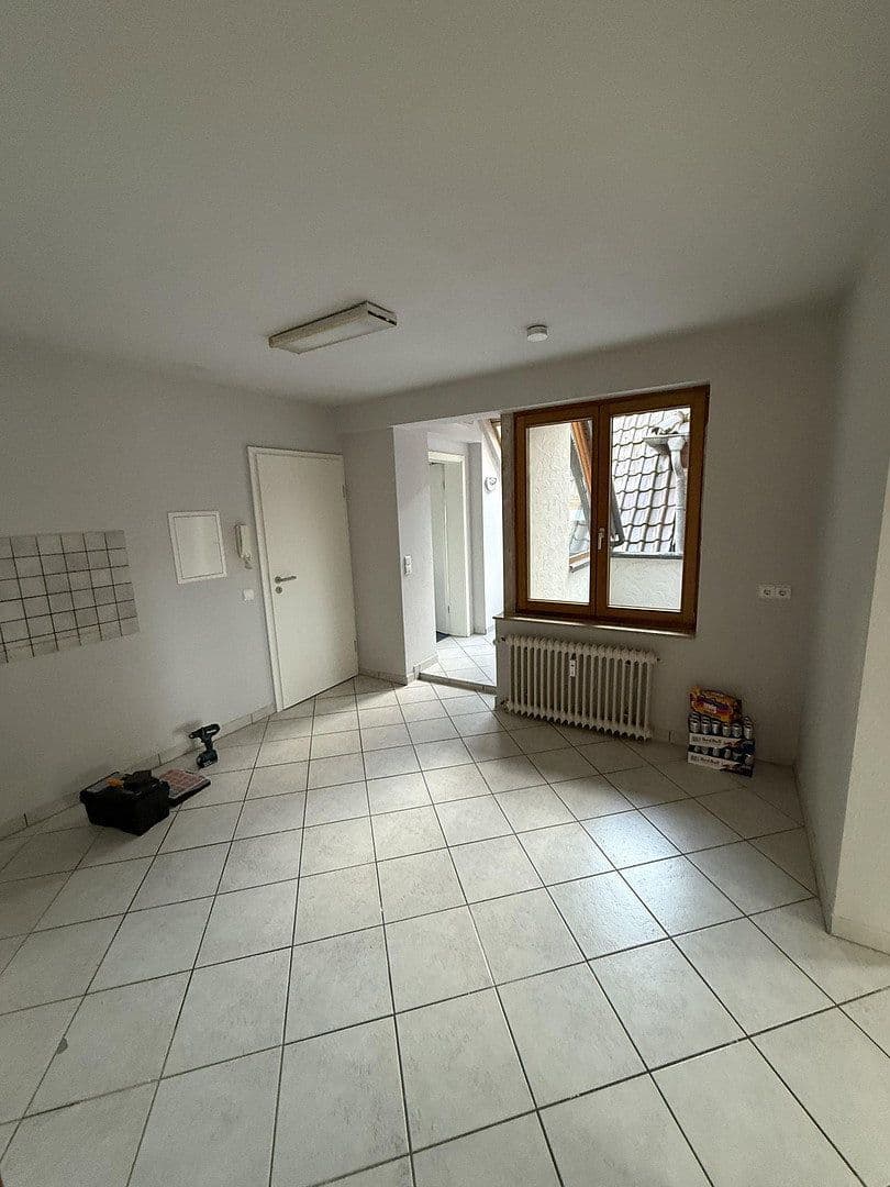 Pronájem bytu 3+1 72 m², Bundesstraße 22, Ehrenkirchen, Bádensko-Württembersko Pronájem bytu 3+1 72 m², Bundesstraße 22, Ehrenkirchen, Bádensko-Württembersko