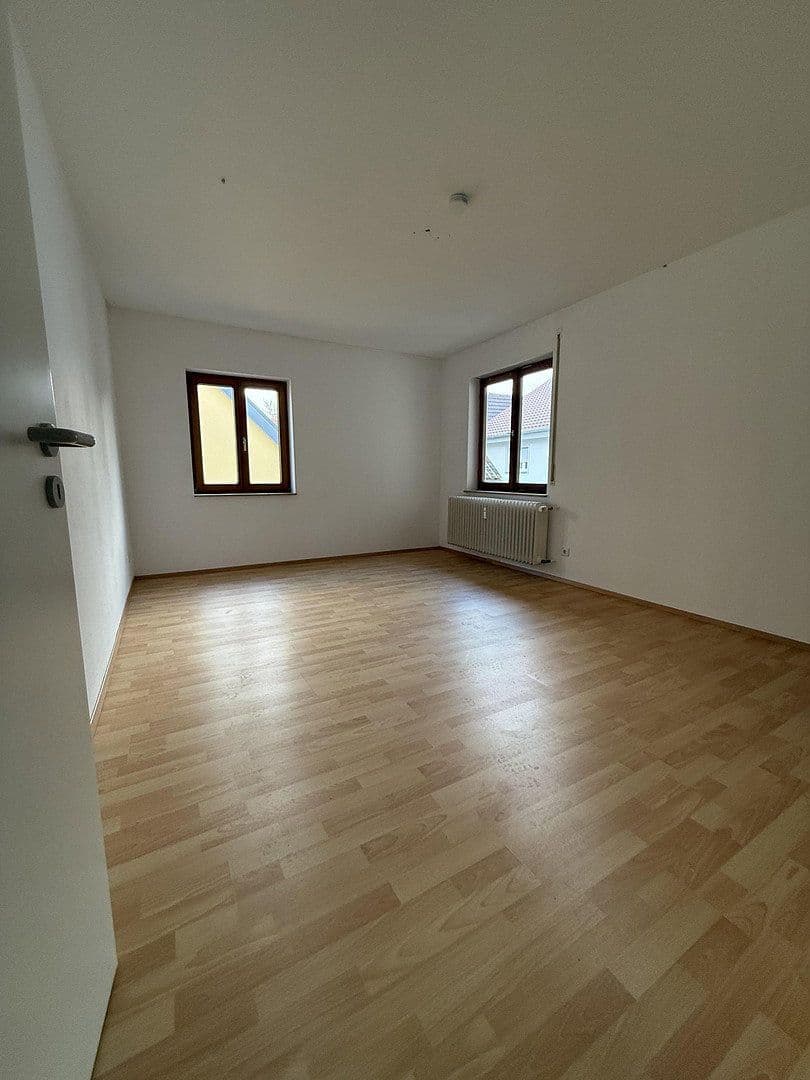 Pronájem bytu 3+1 72 m², Bundesstraße 22, Ehrenkirchen, Bádensko-Württembersko Pronájem bytu 3+1 72 m², Bundesstraße 22, Ehrenkirchen, Bádensko-Württembersko