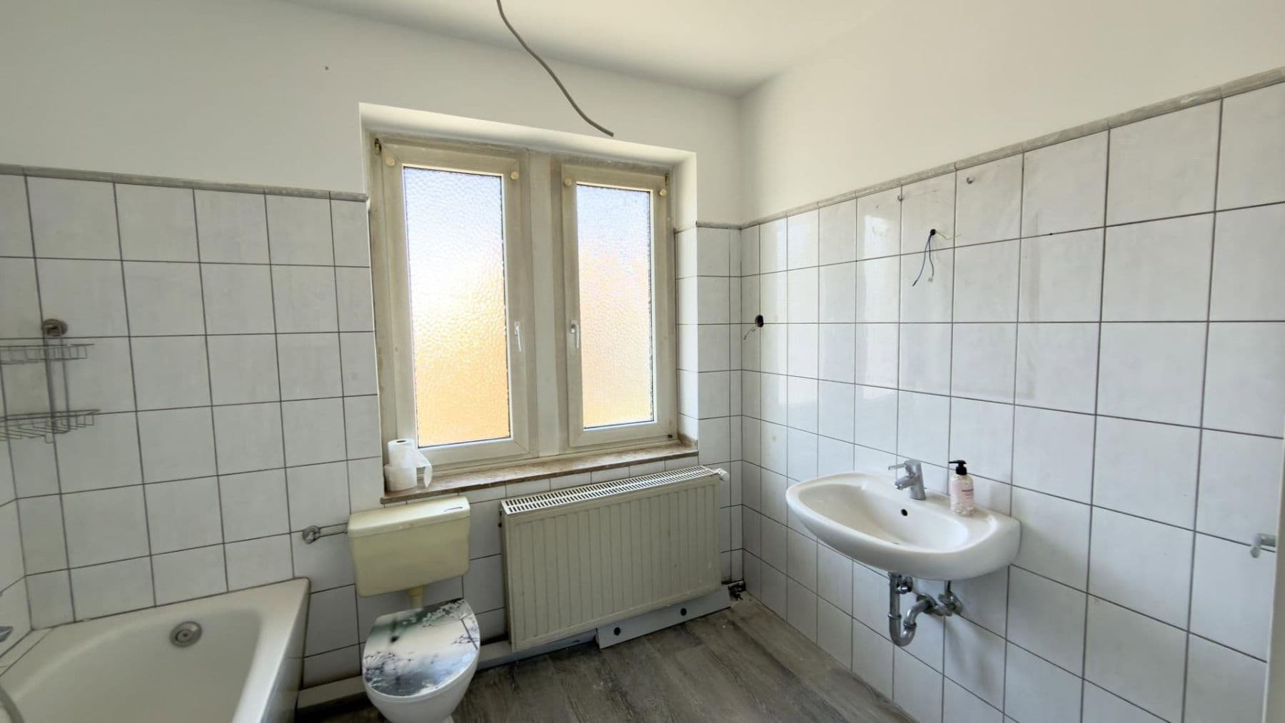 Pronájem bytu 2+1 55 m², Ritterstraße 55, Solingen, Severní Porýní-Vestfálsko Pronájem bytu 2+1 55 m², Ritterstraße 55, Solingen, Severní Porýní-Vestfálsko