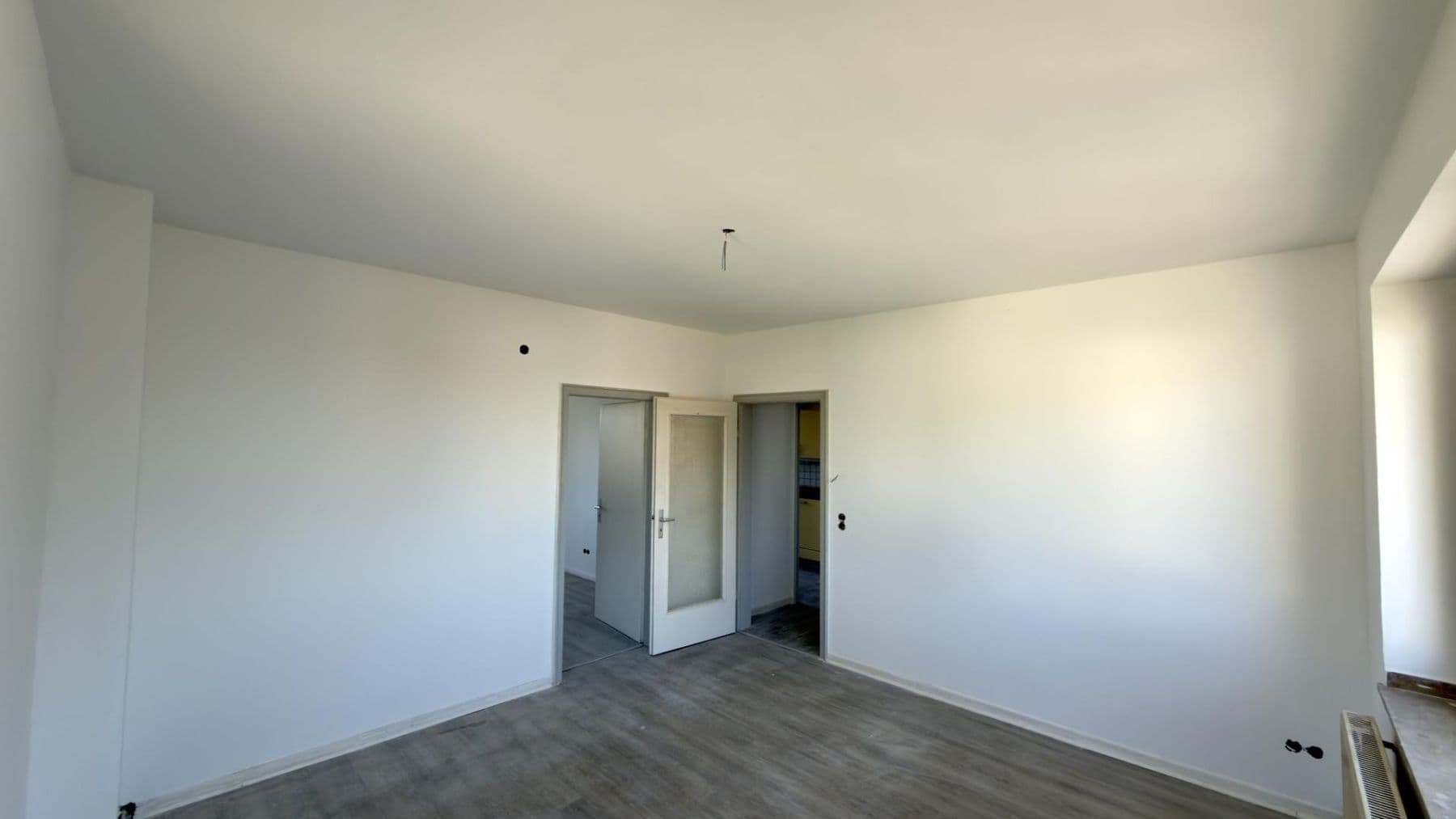 Pronájem bytu 2+1 55 m², Ritterstraße 55, Solingen, Severní Porýní-Vestfálsko Pronájem bytu 2+1 55 m², Ritterstraße 55, Solingen, Severní Porýní-Vestfálsko