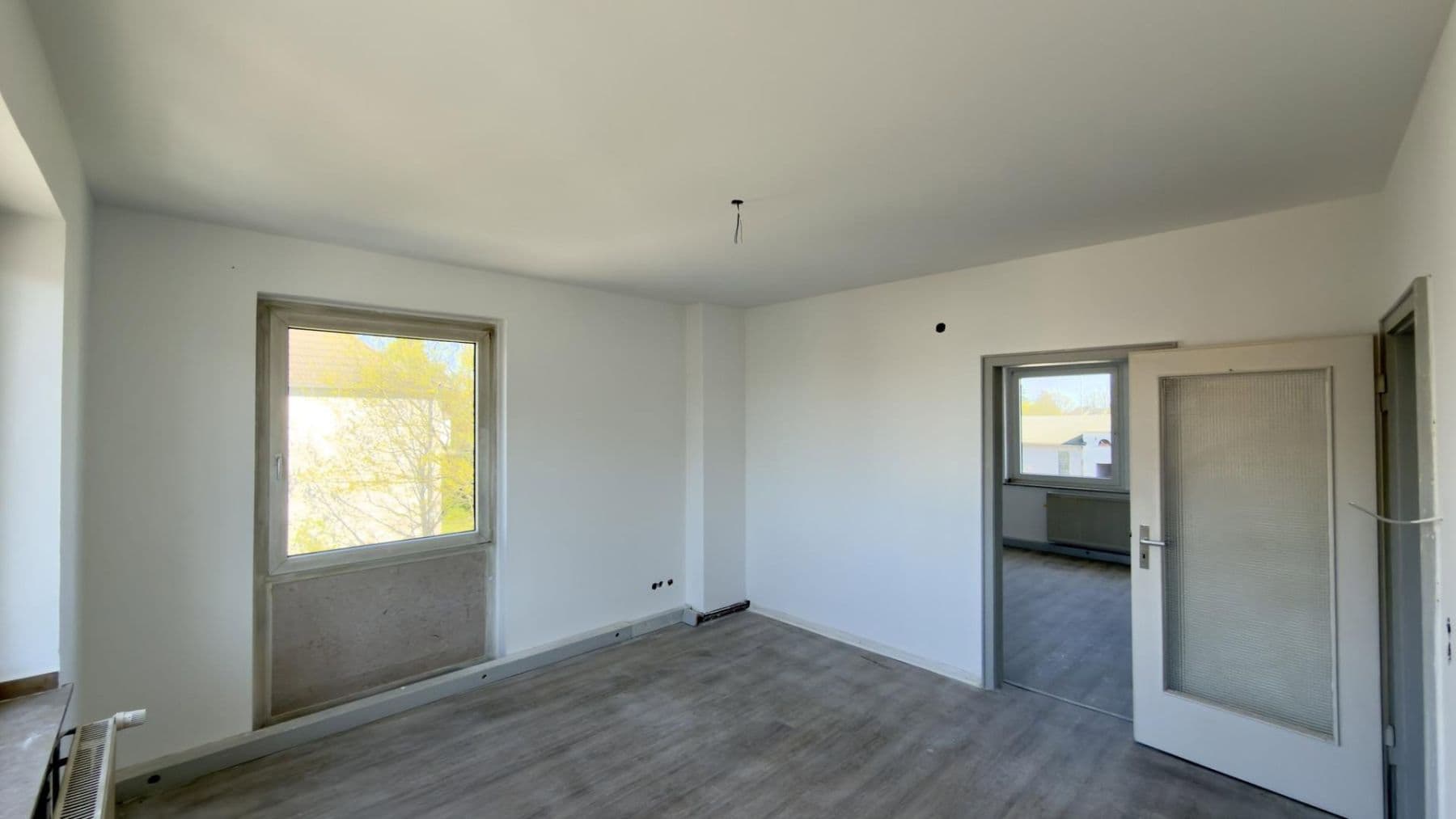 Pronájem bytu 2+1 55 m², Ritterstraße 55, Solingen, Severní Porýní-Vestfálsko Pronájem bytu 2+1 55 m², Ritterstraße 55, Solingen, Severní Porýní-Vestfálsko
