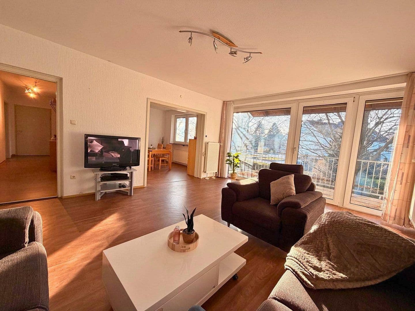 Prodej bytu 4+1 99 m², Spiegelgartenstr. 42, Herzogenaurach, Bavorsko Prodej bytu 4+1 99 m², Spiegelgartenstr. 42, Herzogenaurach, Bavorsko