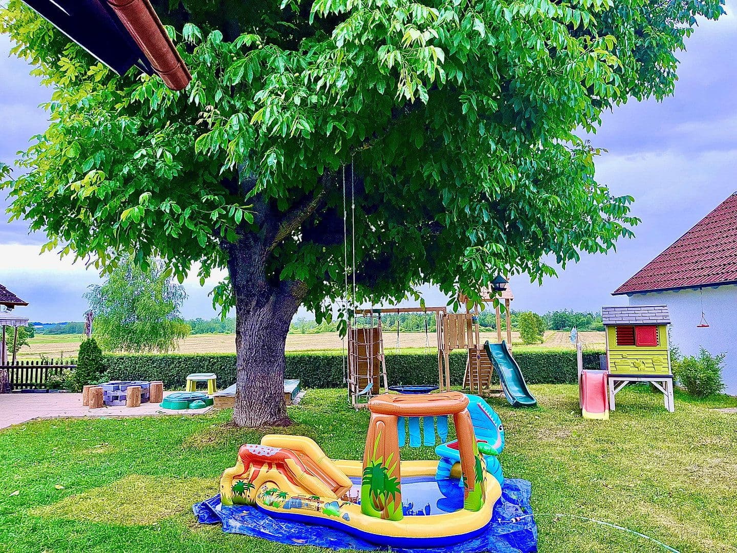 Prodej domu 147 m², pozemek 948 m², Moosburg, Bádensko-Württembersko Prodej domu 147 m², pozemek 948 m², Moosburg, Bádensko-Württembersko