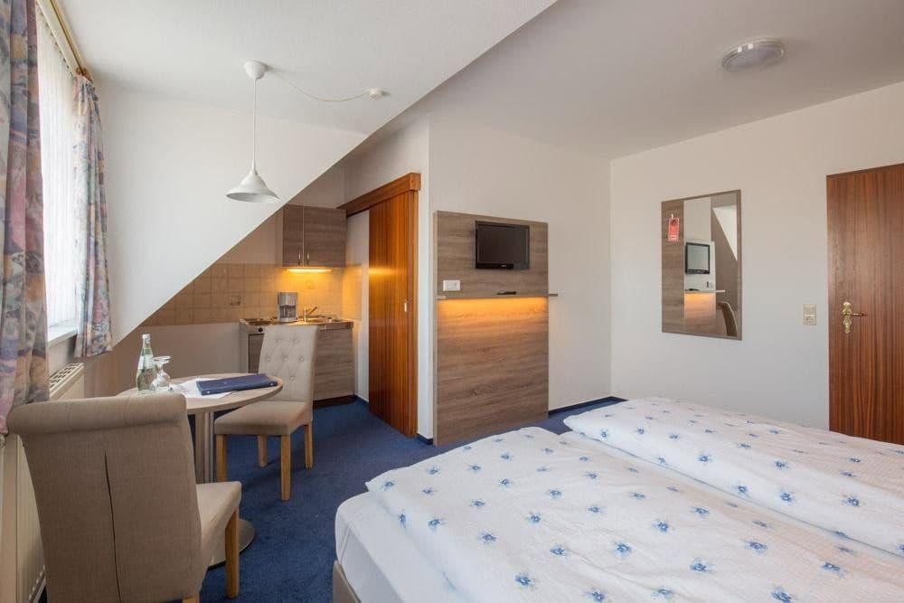 Prodej nebytového prostoru 1.400 m², Hooger Fähre 6, Pellworm, Šlesvicko-Holštýnsko Prodej nebytového prostoru 1.400 m², Hooger Fähre 6, Pellworm, Šlesvicko-Holštýnsko