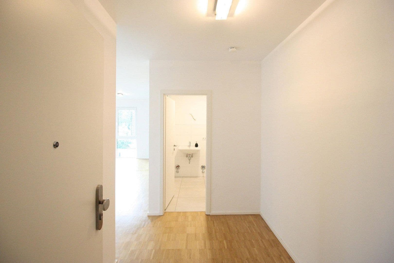 Prodej bytu 2+1 51 m², Niederrheinstr. 156, Düsseldorf, Severní Porýní-Vestfálsko Prodej bytu 2+1 51 m², Niederrheinstr. 156, Düsseldorf, Severní Porýní-Vestfálsko
