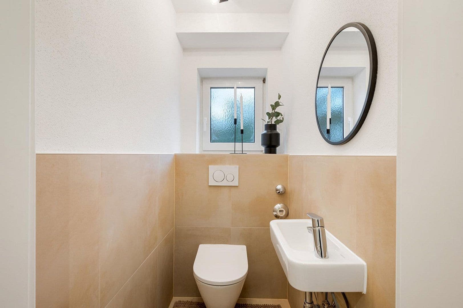Prodej bytu 3+1 70 m², Biberach an der Riß, Bádensko-Württembersko Prodej bytu 3+1 70 m², Biberach an der Riß, Bádensko-Württembersko
