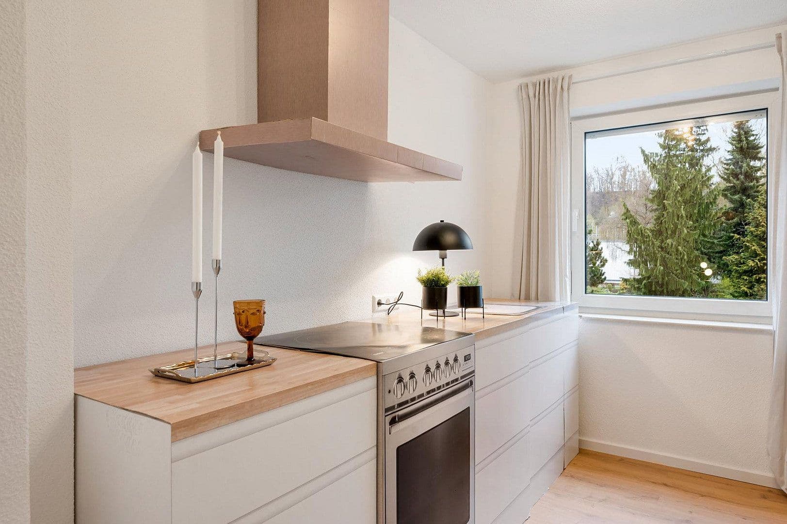 Prodej bytu 3+1 70 m², Biberach an der Riß, Bádensko-Württembersko Prodej bytu 3+1 70 m², Biberach an der Riß, Bádensko-Württembersko