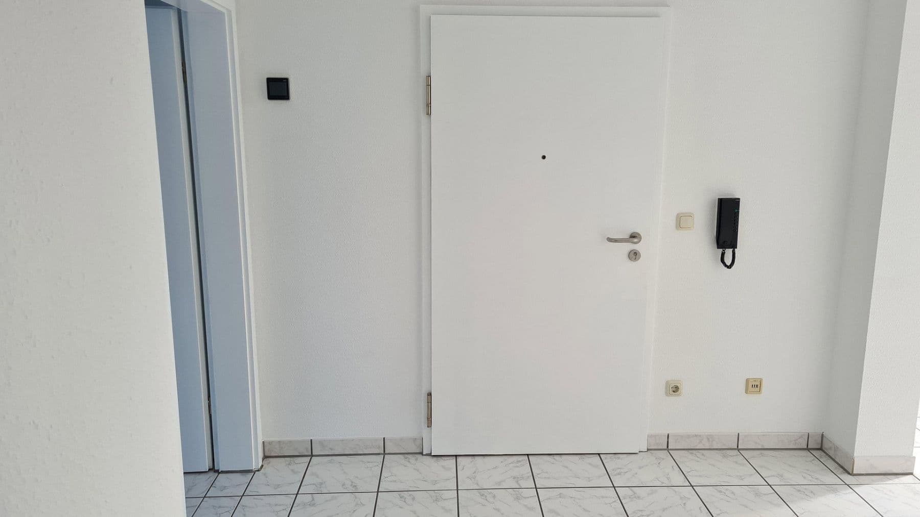 Pronájem bytu 2+kk 76 m², Dinslaken, Severní Porýní-Vestfálsko Pronájem bytu 2+kk 76 m², Dinslaken, Severní Porýní-Vestfálsko