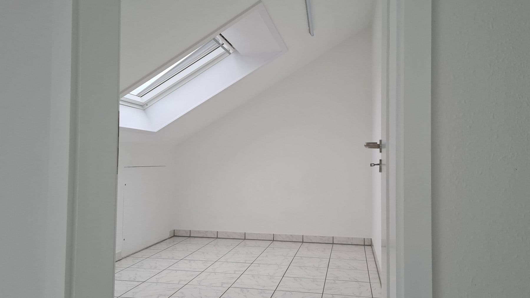 Pronájem bytu 2+kk 76 m², Dinslaken, Severní Porýní-Vestfálsko Pronájem bytu 2+kk 76 m², Dinslaken, Severní Porýní-Vestfálsko