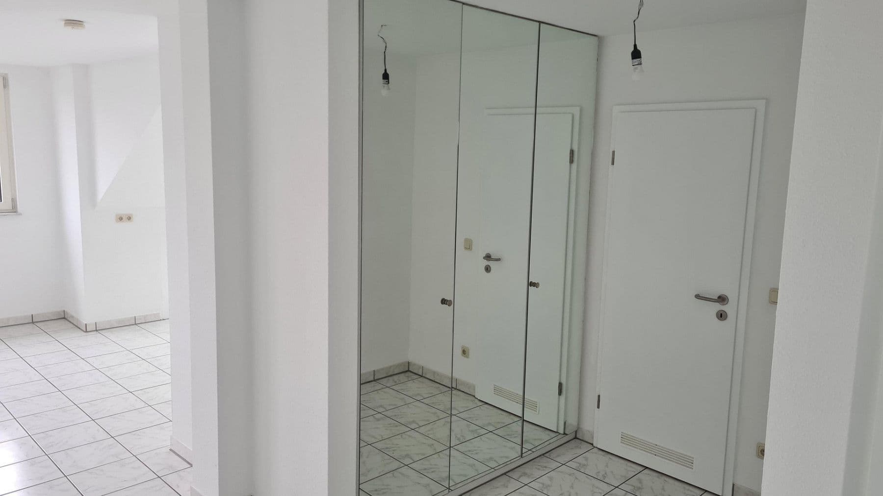 Pronájem bytu 2+kk 76 m², Dinslaken, Severní Porýní-Vestfálsko Pronájem bytu 2+kk 76 m², Dinslaken, Severní Porýní-Vestfálsko