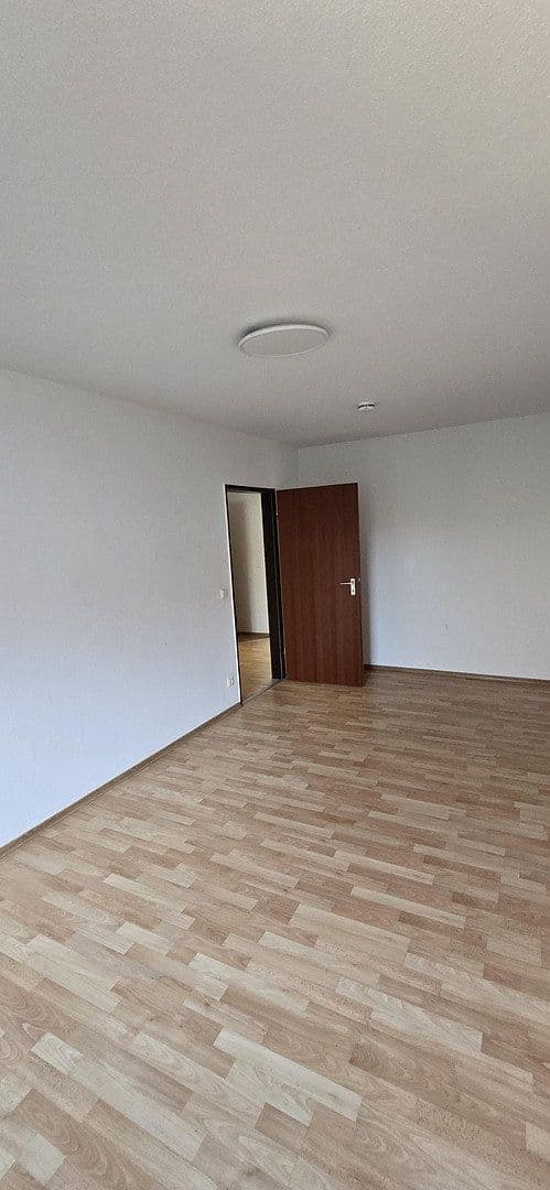 Pronájem bytu 2+1 62 m², Klosterstr. 3, Duisburg, Severní Porýní-Vestfálsko Pronájem bytu 2+1 62 m², Klosterstr. 3, Duisburg, Severní Porýní-Vestfálsko