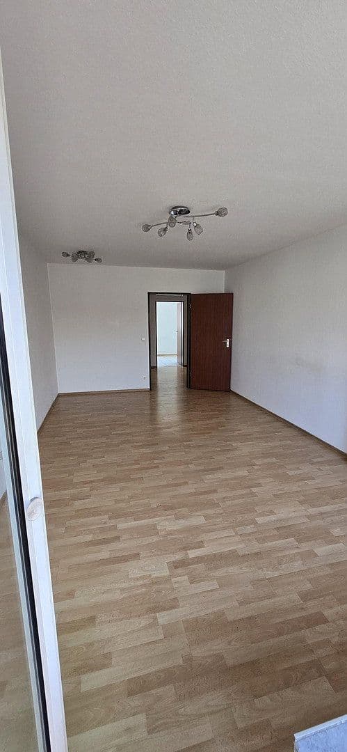 Pronájem bytu 2+1 62 m², Klosterstr. 3, Duisburg, Severní Porýní-Vestfálsko Pronájem bytu 2+1 62 m², Klosterstr. 3, Duisburg, Severní Porýní-Vestfálsko