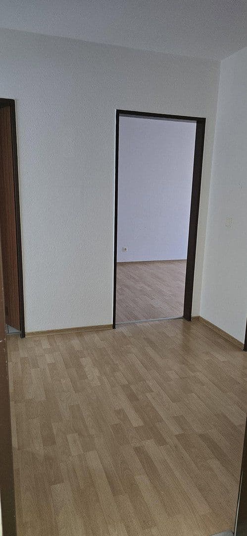 Pronájem bytu 2+1 62 m², Klosterstr. 3, Duisburg, Severní Porýní-Vestfálsko Pronájem bytu 2+1 62 m², Klosterstr. 3, Duisburg, Severní Porýní-Vestfálsko
