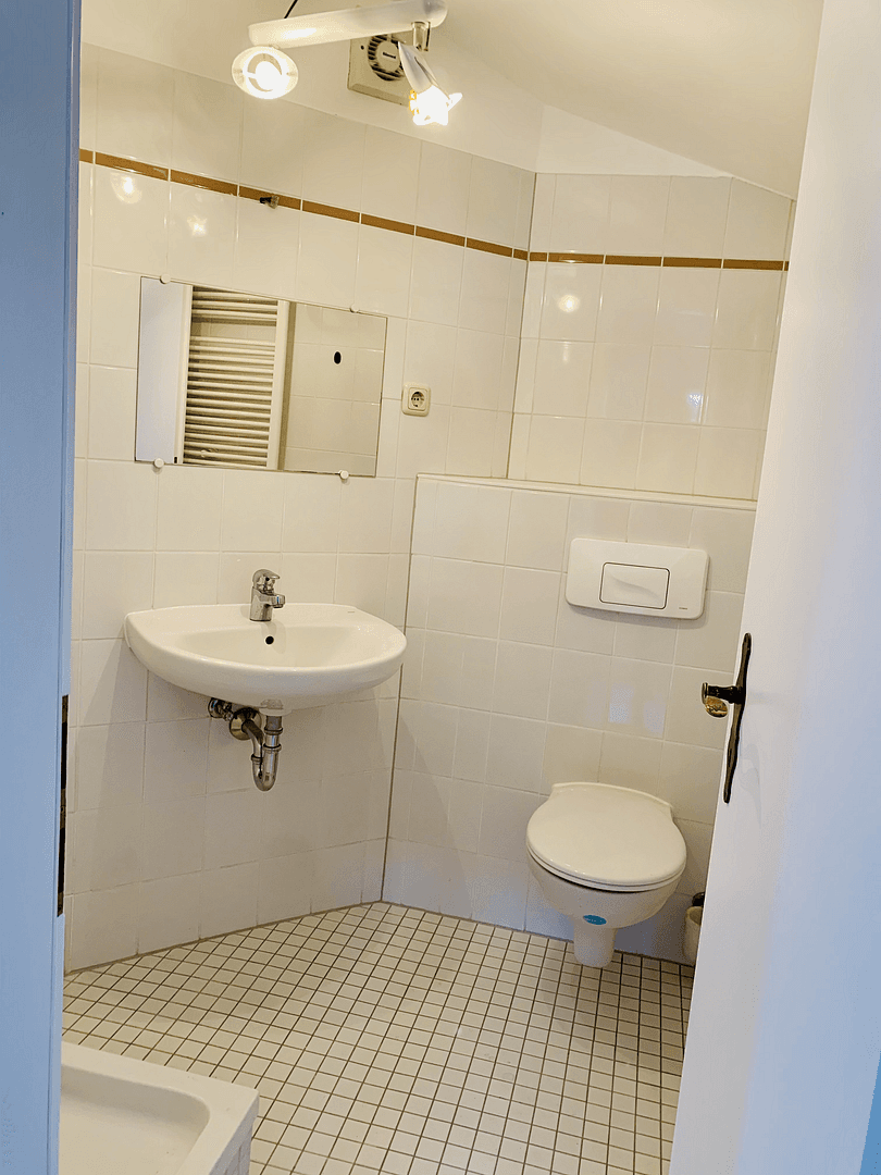 Prodej bytu 4+kk 132 m², Friedrich-Ebert-Straße 11, Potsdam, Braniborsko Prodej bytu 4+kk 132 m², Friedrich-Ebert-Straße 11, Potsdam, Braniborsko