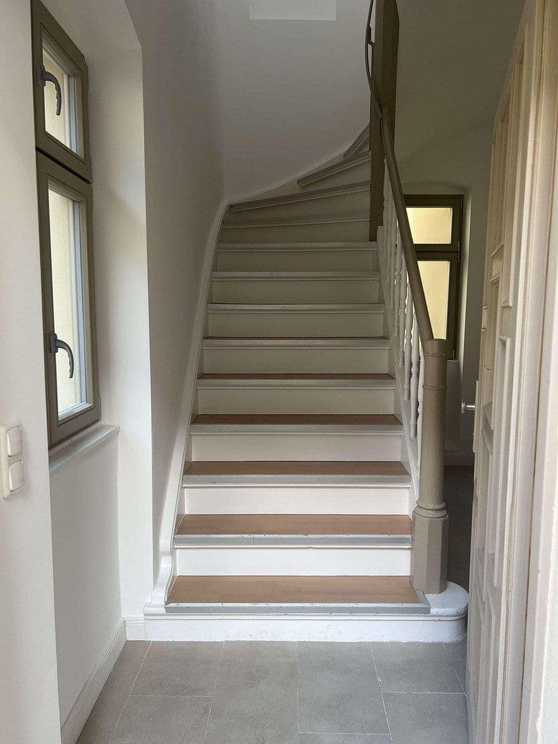Prodej bytu 4+kk 132 m², Friedrich-Ebert-Straße 11, Potsdam, Braniborsko Prodej bytu 4+kk 132 m², Friedrich-Ebert-Straße 11, Potsdam, Braniborsko