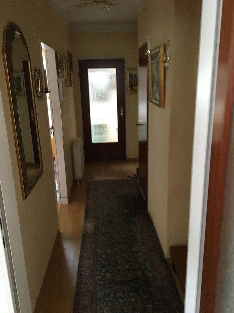 Prodej domu 120 m², pozemek 206 m², Kröscheweg 1, Obervieland - Kattenturm, Bremen Prodej domu 120 m², pozemek 206 m², Kröscheweg 1, Obervieland - Kattenturm, Bremen