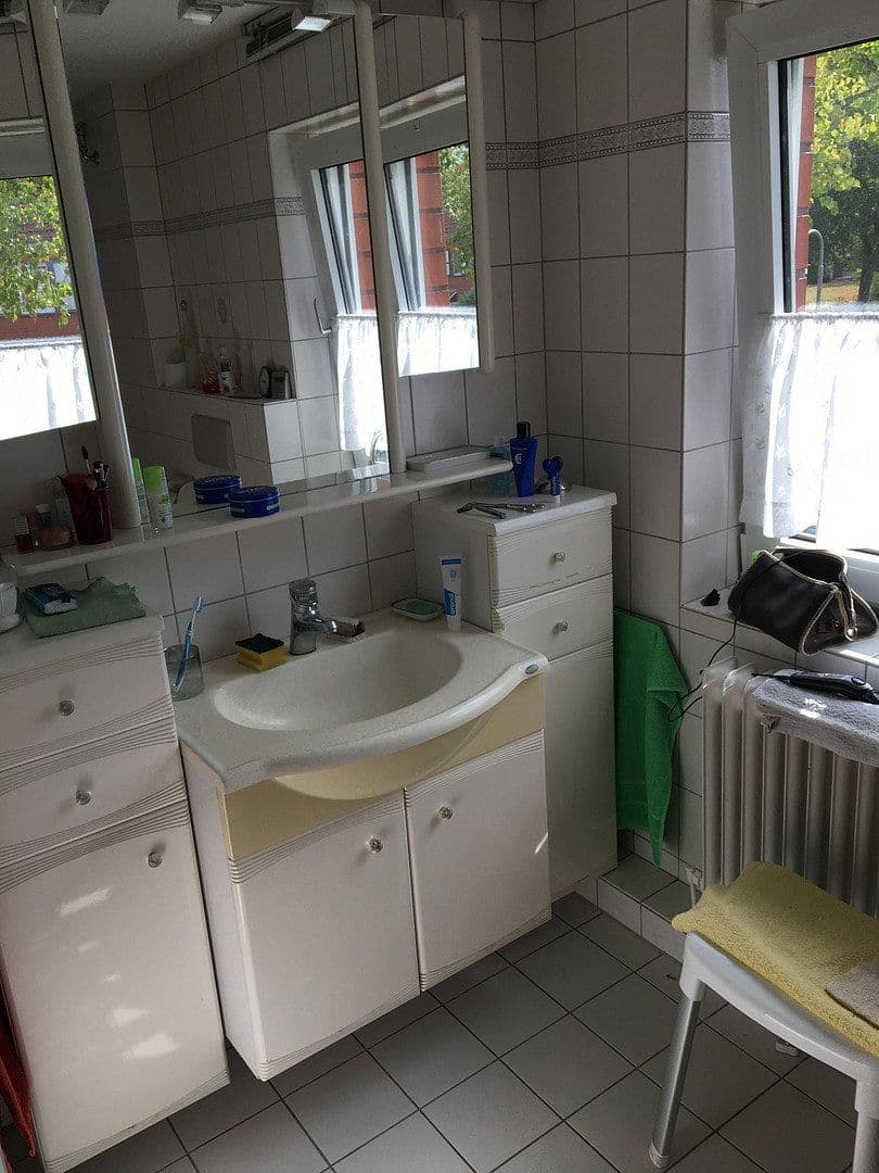 Prodej domu 120 m², pozemek 206 m², Kröscheweg 1, Obervieland - Kattenturm, Bremen Prodej domu 120 m², pozemek 206 m², Kröscheweg 1, Obervieland - Kattenturm, Bremen