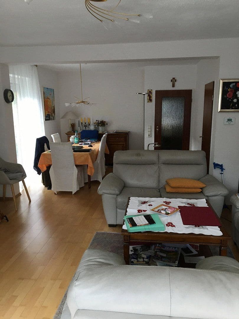 Prodej domu 120 m², pozemek 206 m², Kröscheweg 1, Obervieland - Kattenturm, Bremen Prodej domu 120 m², pozemek 206 m², Kröscheweg 1, Obervieland - Kattenturm, Bremen