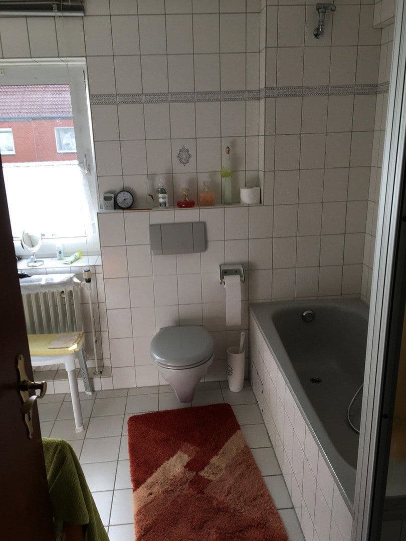 Prodej domu 120 m², pozemek 206 m², Kröscheweg 1, Obervieland - Kattenturm, Bremen Prodej domu 120 m², pozemek 206 m², Kröscheweg 1, Obervieland - Kattenturm, Bremen