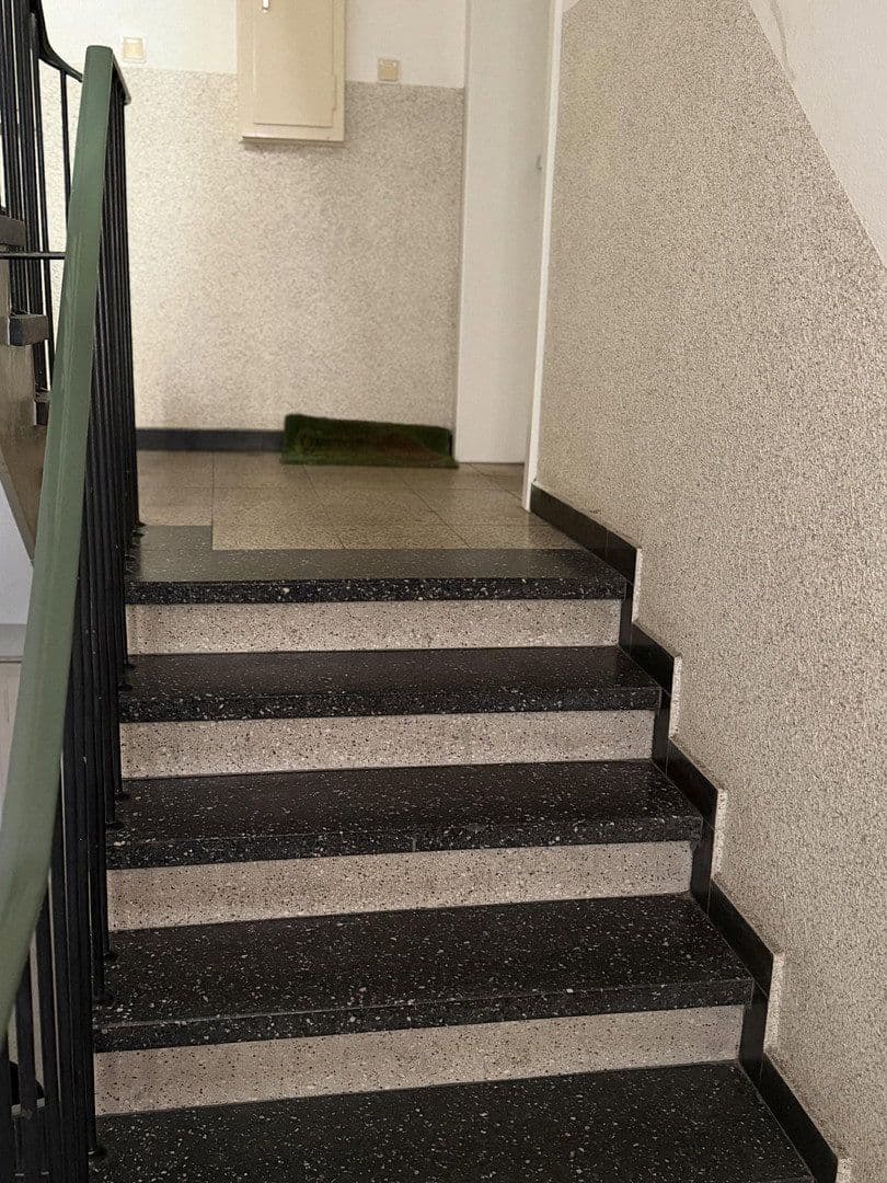 Prodej domu 699 m², pozemek 516 m², Javastraße, Duisburg, Severní Porýní-Vestfálsko Prodej domu 699 m², pozemek 516 m², Javastraße, Duisburg, Severní Porýní-Vestfálsko