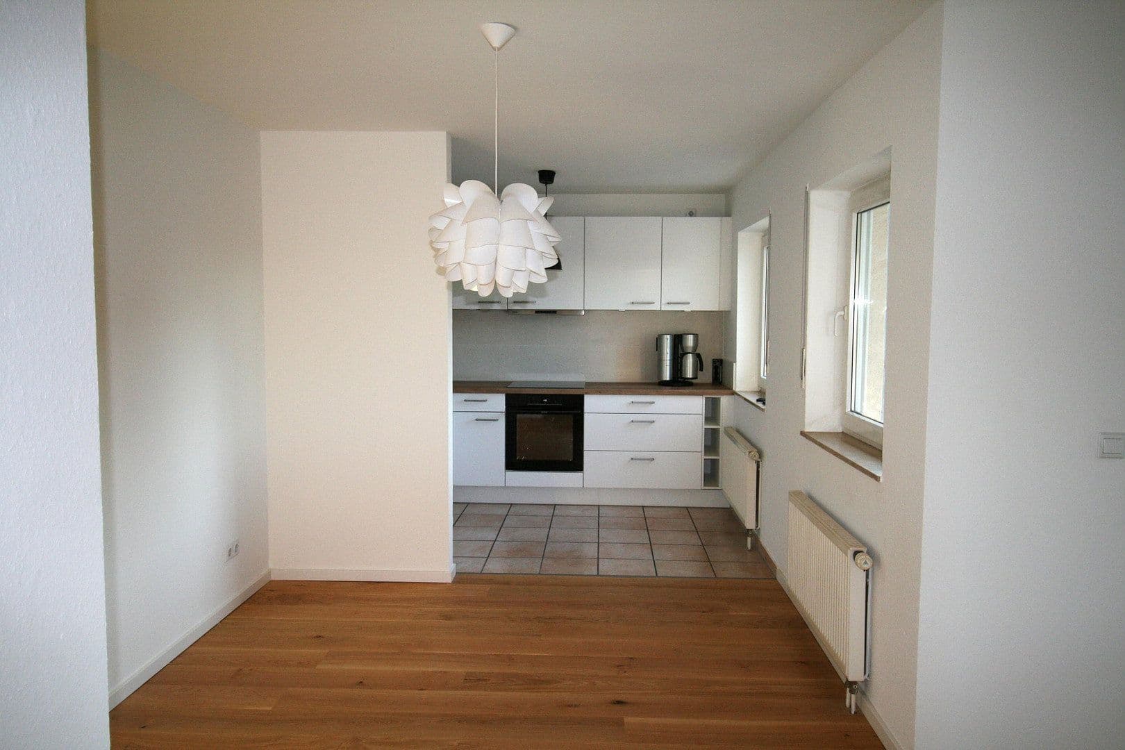 Pronájem bytu 2+1 71 m², Leverkusen-Wiesdorf, Severní Porýní-Vestfálsko Pronájem bytu 2+1 71 m², Leverkusen-Wiesdorf, Severní Porýní-Vestfálsko