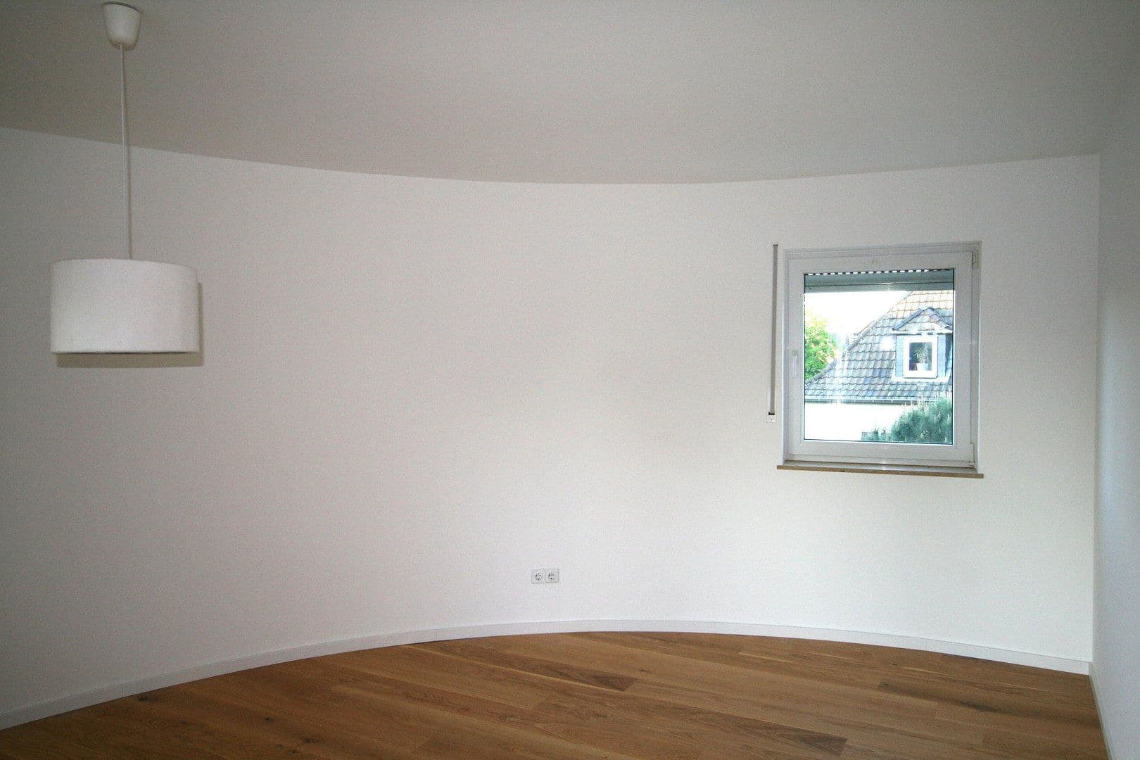 Pronájem bytu 2+1 71 m², Leverkusen-Wiesdorf, Severní Porýní-Vestfálsko Pronájem bytu 2+1 71 m², Leverkusen-Wiesdorf, Severní Porýní-Vestfálsko
