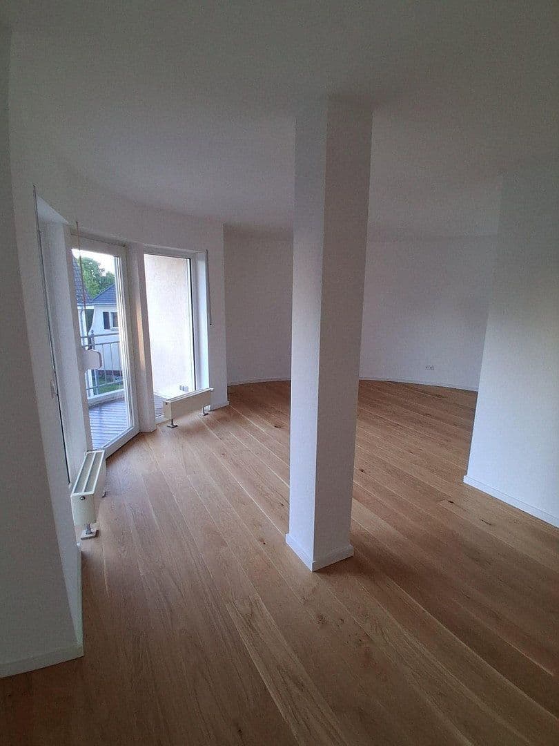 Pronájem bytu 2+1 71 m², Leverkusen-Wiesdorf, Severní Porýní-Vestfálsko Pronájem bytu 2+1 71 m², Leverkusen-Wiesdorf, Severní Porýní-Vestfálsko
