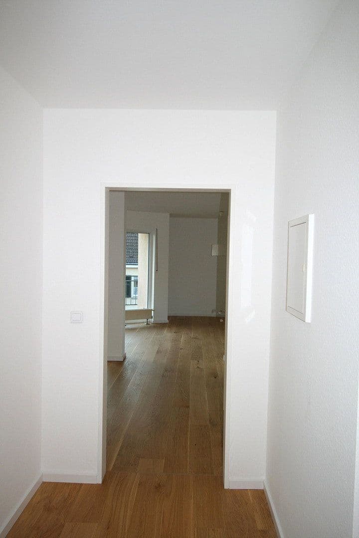 Pronájem bytu 2+1 71 m², Leverkusen-Wiesdorf, Severní Porýní-Vestfálsko Pronájem bytu 2+1 71 m², Leverkusen-Wiesdorf, Severní Porýní-Vestfálsko