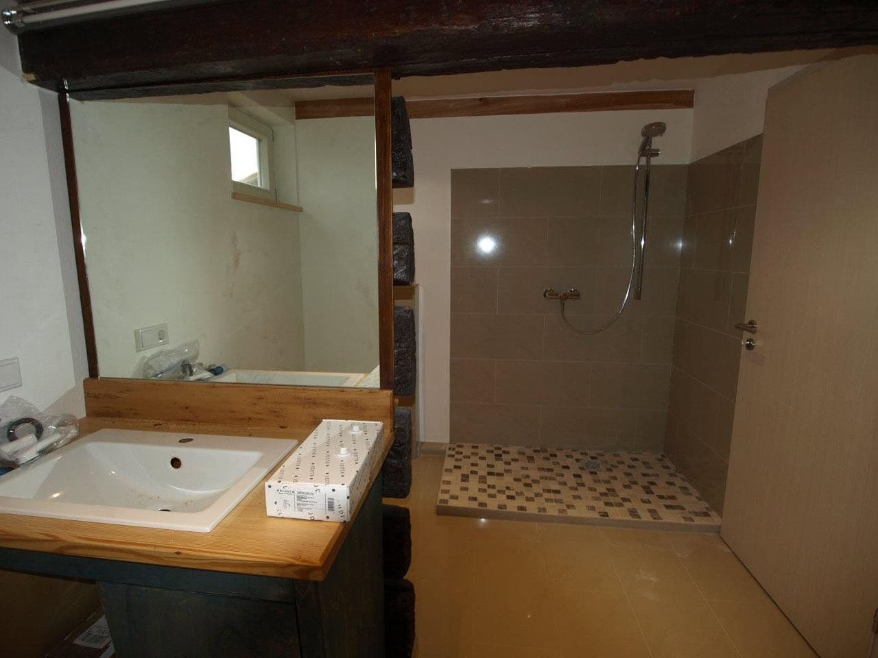 Pronájem domu 137 m², pozemek 266 m², Bachstr. 6, Bichl, Bavorsko Pronájem domu 137 m², pozemek 266 m², Bachstr. 6, Bichl, Bavorsko