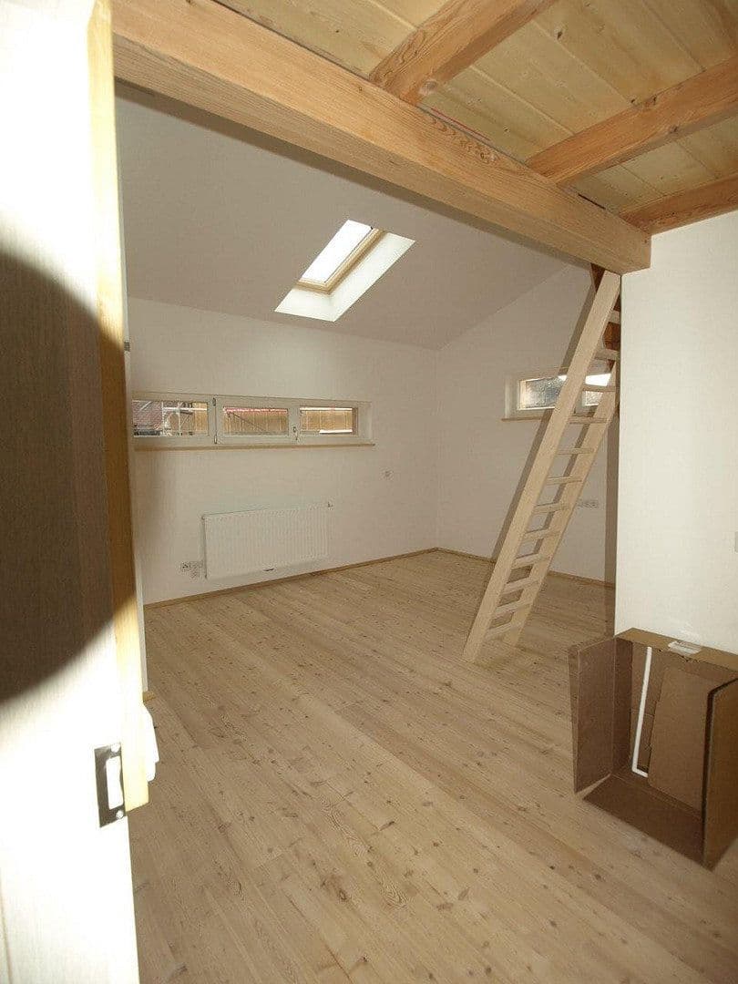 Pronájem domu 137 m², pozemek 266 m², Bachstr. 6, Bichl, Bavorsko Pronájem domu 137 m², pozemek 266 m², Bachstr. 6, Bichl, Bavorsko