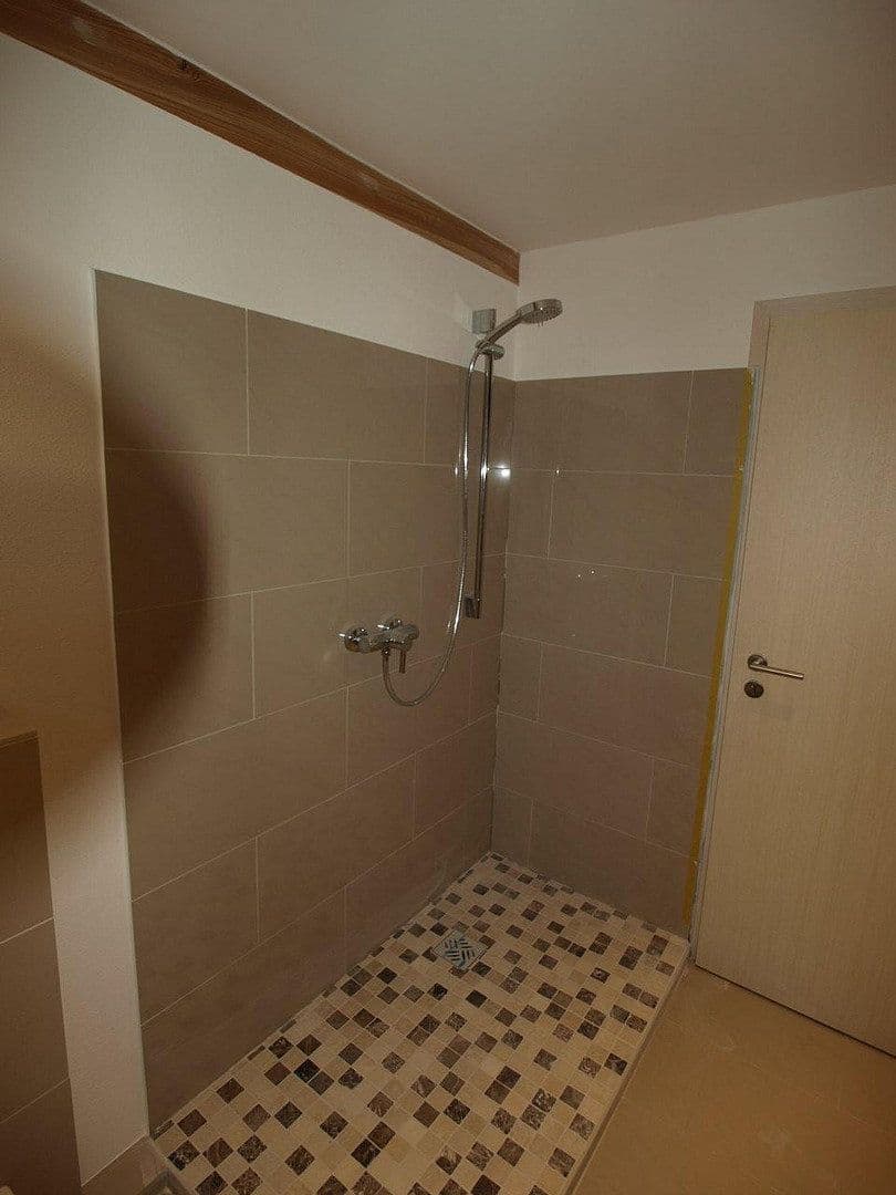 Pronájem domu 137 m², pozemek 266 m², Bachstr. 6, Bichl, Bavorsko Pronájem domu 137 m², pozemek 266 m², Bachstr. 6, Bichl, Bavorsko