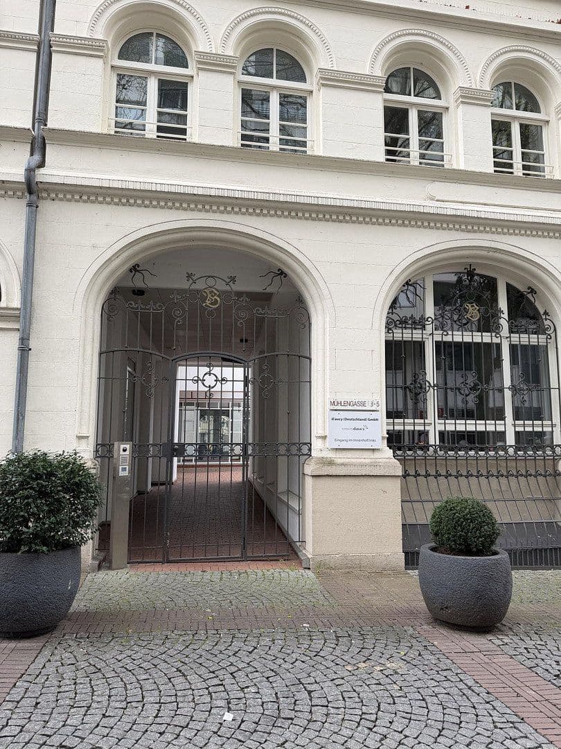 Pronájem bytu 1+1 61 m², Mühlengasse 3-5, Köln, Severní Porýní-Vestfálsko Pronájem bytu 1+1 61 m², Mühlengasse 3-5, Köln, Severní Porýní-Vestfálsko