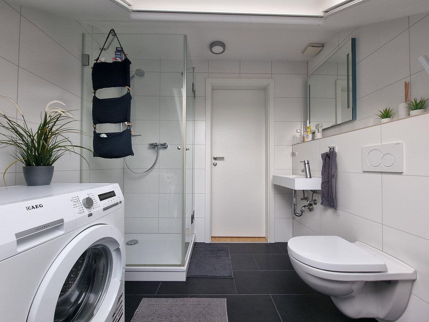 Prodej bytu 3+1 60 m², Schulstr. 40, Mannheim, Bádensko-Württembersko Prodej bytu 3+1 60 m², Schulstr. 40, Mannheim, Bádensko-Württembersko
