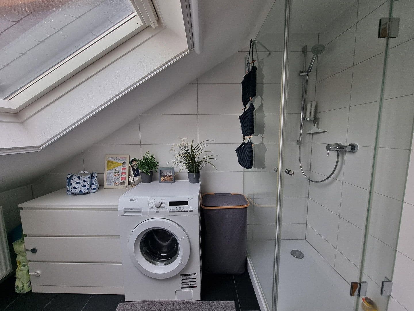 Prodej bytu 3+1 60 m², Schulstr. 40, Mannheim, Bádensko-Württembersko Prodej bytu 3+1 60 m², Schulstr. 40, Mannheim, Bádensko-Württembersko