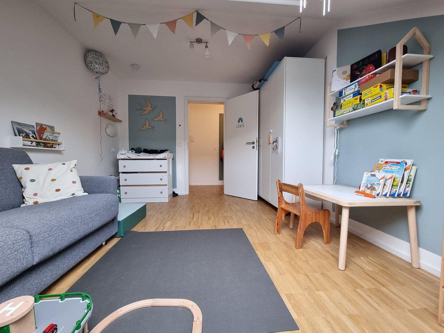 Prodej bytu 3+1 60 m², Schulstr. 40, Mannheim, Bádensko-Württembersko Prodej bytu 3+1 60 m², Schulstr. 40, Mannheim, Bádensko-Württembersko