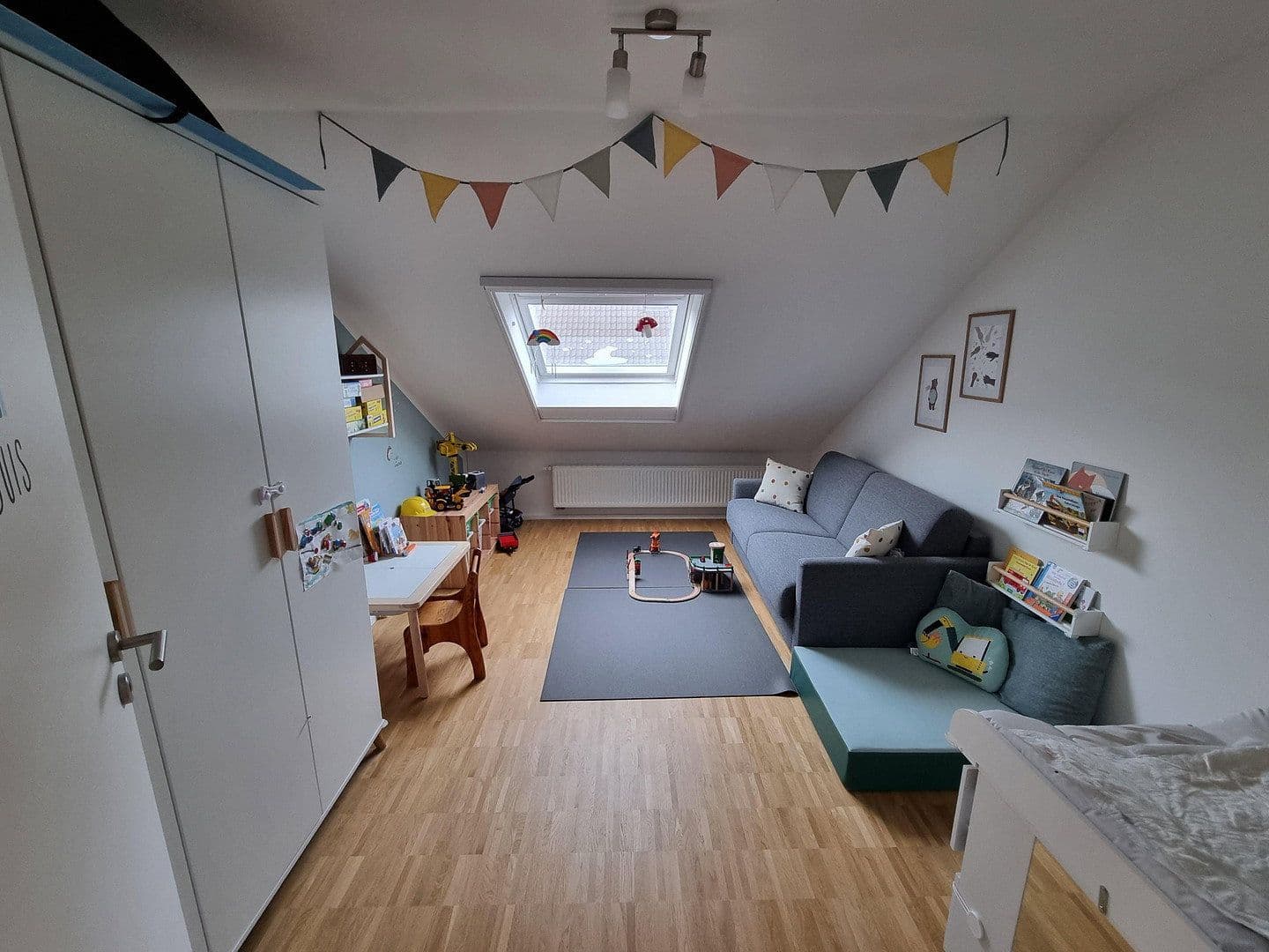 Prodej bytu 3+1 60 m², Schulstr. 40, Mannheim, Bádensko-Württembersko Prodej bytu 3+1 60 m², Schulstr. 40, Mannheim, Bádensko-Württembersko