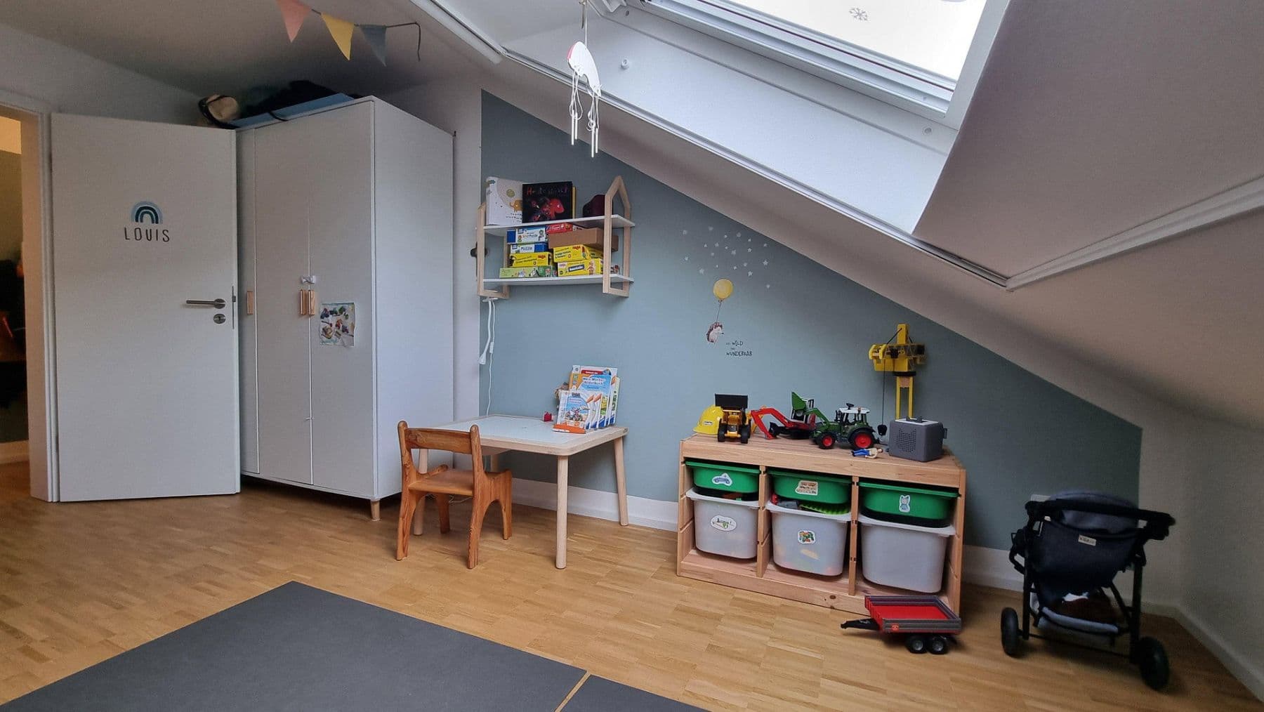 Prodej bytu 3+1 60 m², Schulstr. 40, Mannheim, Bádensko-Württembersko Prodej bytu 3+1 60 m², Schulstr. 40, Mannheim, Bádensko-Württembersko