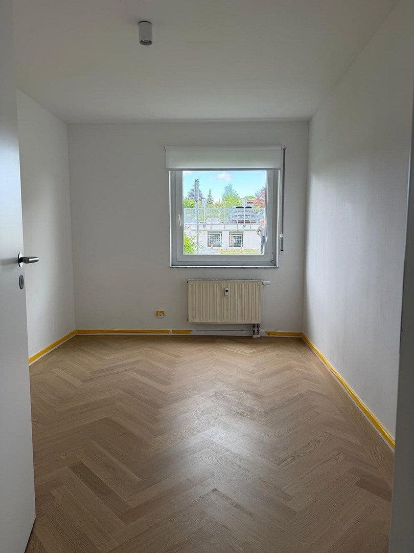 Pronájem bytu 3+1 69 m², Adlerstraße 31, Herrenberg, Bádensko-Württembersko Pronájem bytu 3+1 69 m², Adlerstraße 31, Herrenberg, Bádensko-Württembersko