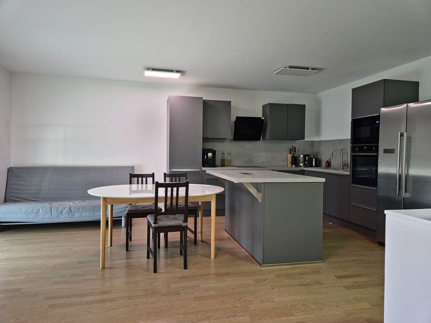 Prodej bytu 3+1 88 m², Bruchsal, Bádensko-Württembersko Prodej bytu 3+1 88 m², Bruchsal, Bádensko-Württembersko