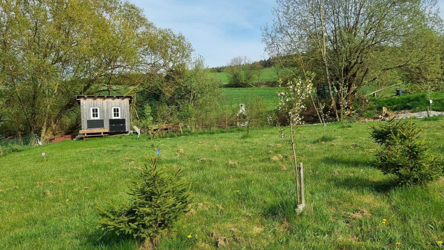 Prodej domu 120 m², pozemek 1.500 m², Tiefenbach 27, Bad Alexandersbad, Bavorsko Prodej domu 120 m², pozemek 1.500 m², Tiefenbach 27, Bad Alexandersbad, Bavorsko