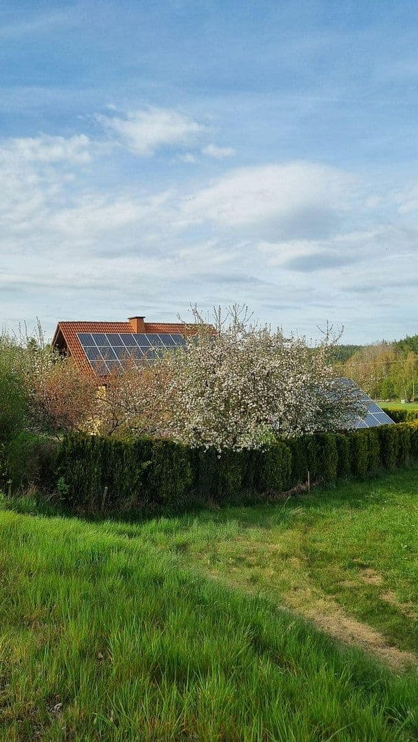 Prodej domu 120 m², pozemek 1.500 m², Tiefenbach 27, Bad Alexandersbad, Bavorsko Prodej domu 120 m², pozemek 1.500 m², Tiefenbach 27, Bad Alexandersbad, Bavorsko