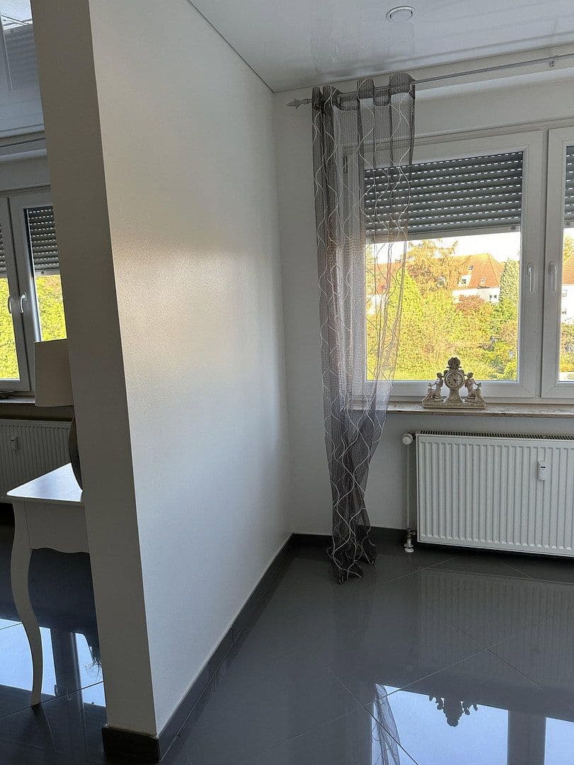 Pronájem bytu 5+1 165 m², Leverkusen, Severní Porýní-Vestfálsko Pronájem bytu 5+1 165 m², Leverkusen, Severní Porýní-Vestfálsko