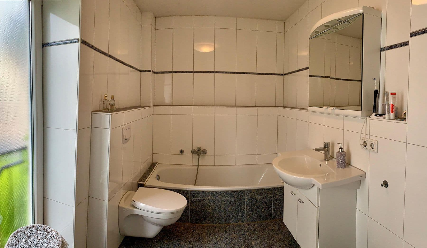 Prodej domu 157 m², pozemek 190 m², Am Wiesenrain, Frankfurt am Main, Hessen Prodej domu 157 m², pozemek 190 m², Am Wiesenrain, Frankfurt am Main, Hessen