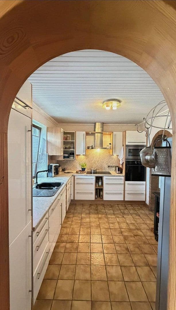 Prodej domu 233 m², pozemek 1.072 m², Buchholz, Šlesvicko-Holštýnsko Prodej domu 233 m², pozemek 1.072 m², Buchholz, Šlesvicko-Holštýnsko
