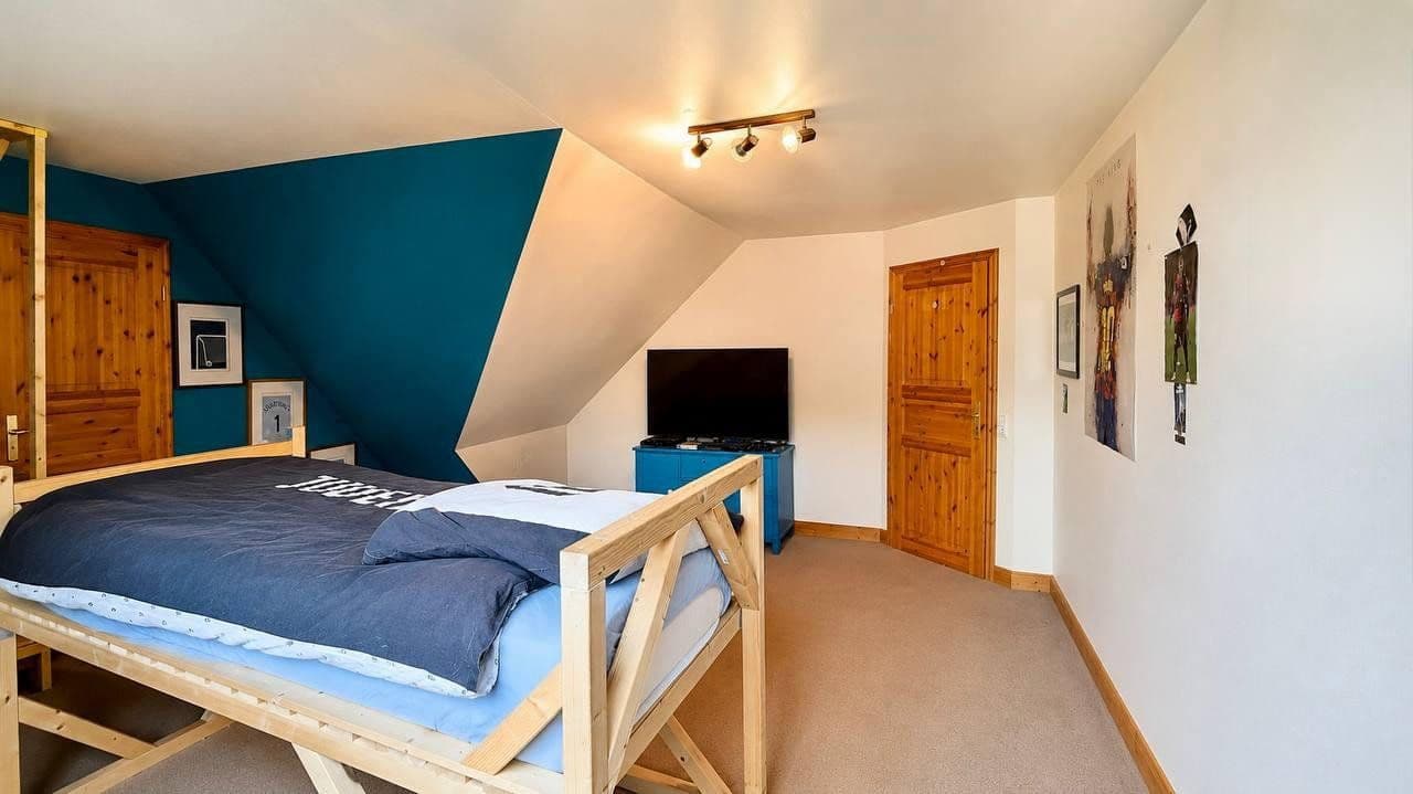 Prodej domu 233 m², pozemek 1.072 m², Buchholz, Šlesvicko-Holštýnsko Prodej domu 233 m², pozemek 1.072 m², Buchholz, Šlesvicko-Holštýnsko