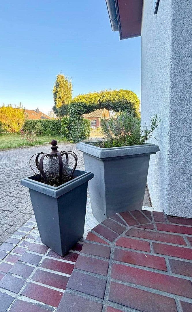 Prodej domu 233 m², pozemek 1.072 m², Buchholz, Šlesvicko-Holštýnsko Prodej domu 233 m², pozemek 1.072 m², Buchholz, Šlesvicko-Holštýnsko
