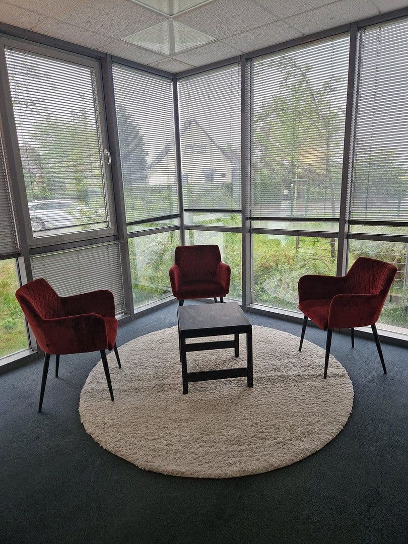 Pronájem kanceláře 355 m², Angermunder Straße 126, Düsseldorf - Angermund, Severní Porýní-Vestfálsko Pronájem kanceláře 355 m², Angermunder Straße 126, Düsseldorf - Angermund, Severní Porýní-Vestfálsko