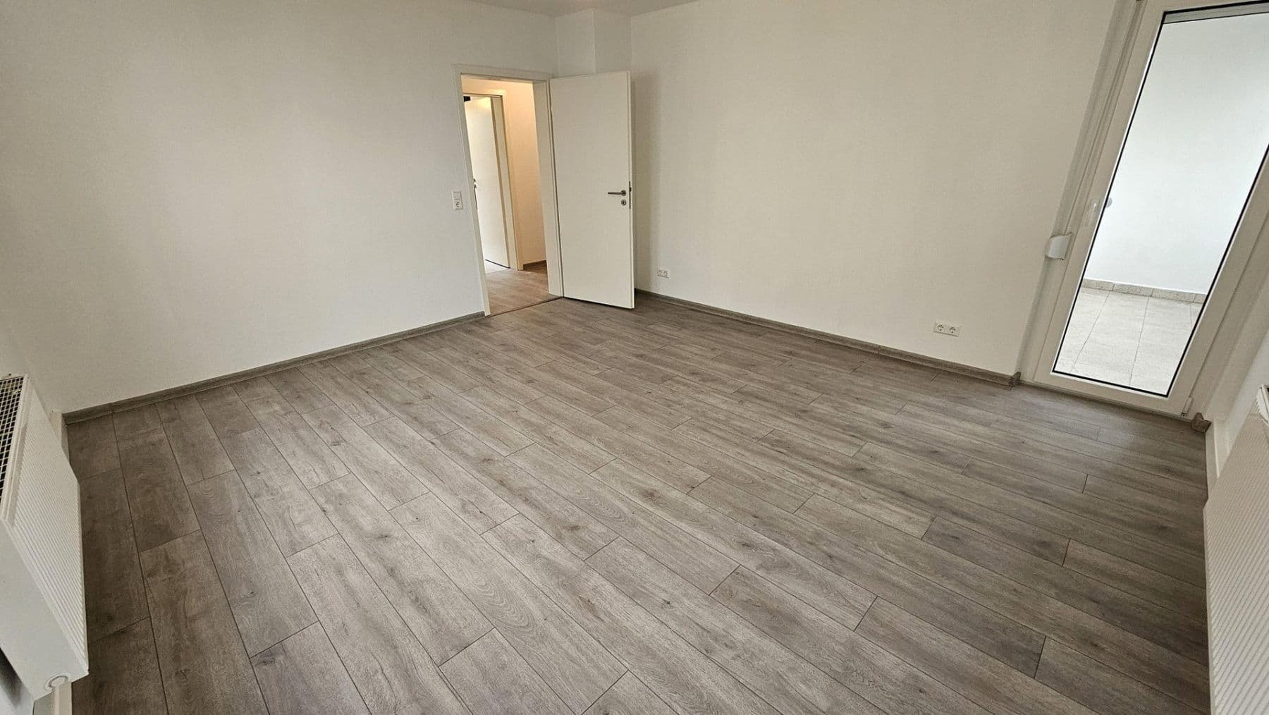 Pronájem bytu 3+1 60 m², Eutighofer Straße 22, Schwäbisch Gmünd, Bádensko-Württembersko Pronájem bytu 3+1 60 m², Eutighofer Straße 22, Schwäbisch Gmünd, Bádensko-Württembersko