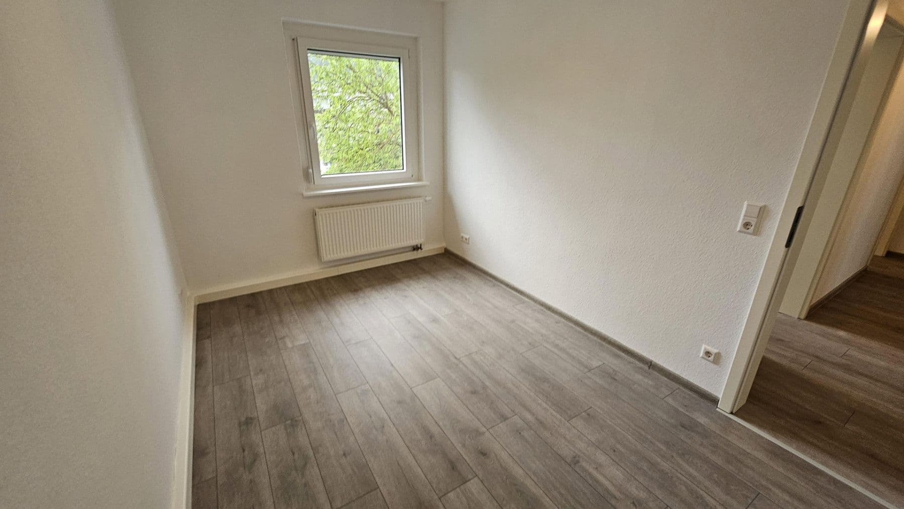 Pronájem bytu 3+1 60 m², Eutighofer Straße 22, Schwäbisch Gmünd, Bádensko-Württembersko Pronájem bytu 3+1 60 m², Eutighofer Straße 22, Schwäbisch Gmünd, Bádensko-Württembersko